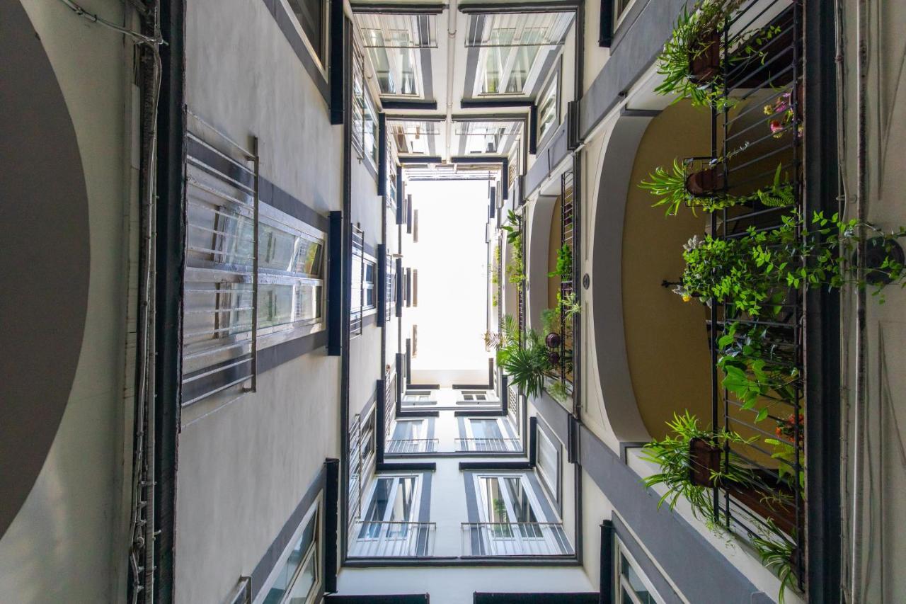 La Pazziella Flat Napels